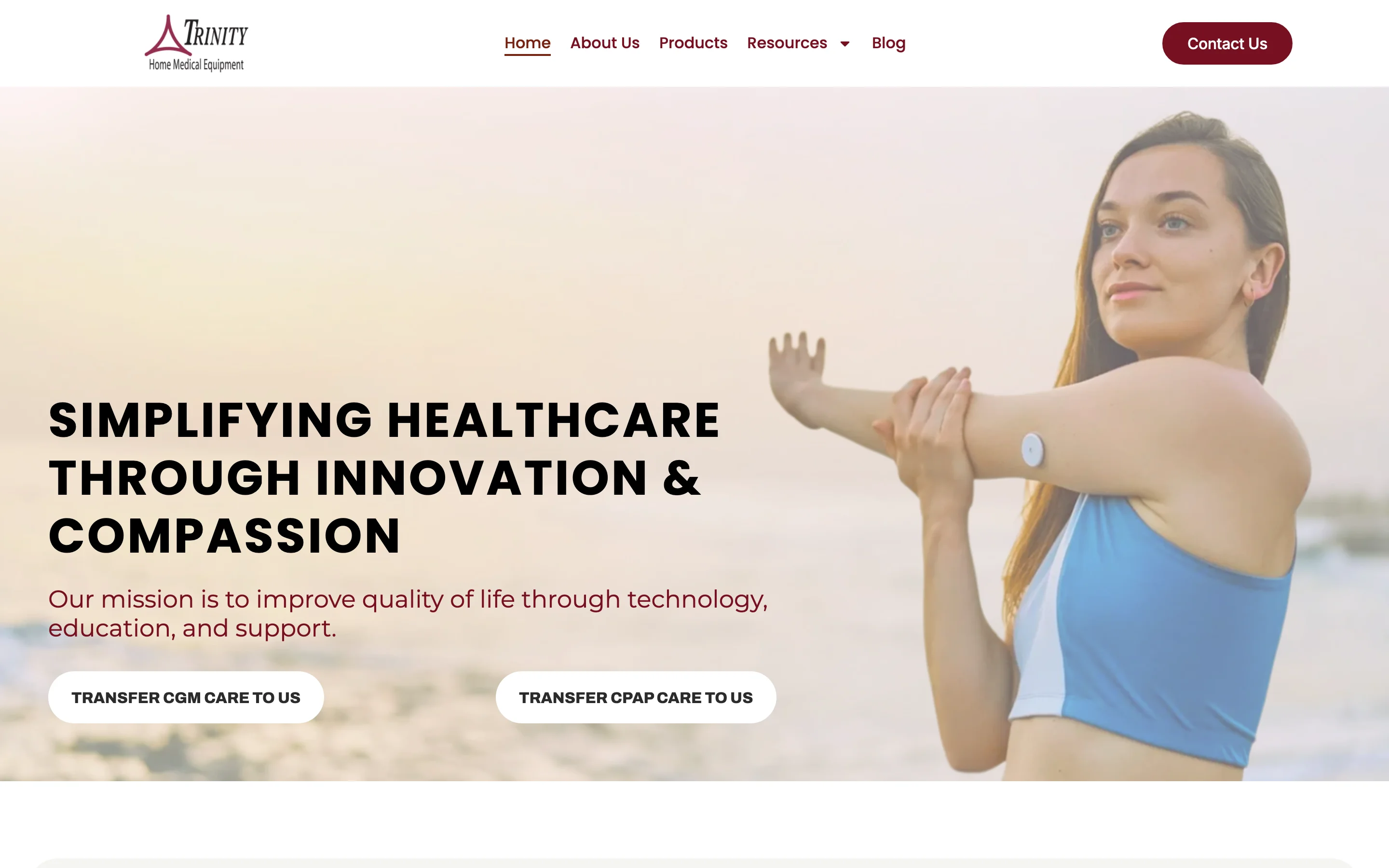 Sitio web de Trinity Home Medical Equipment en laptop y celular